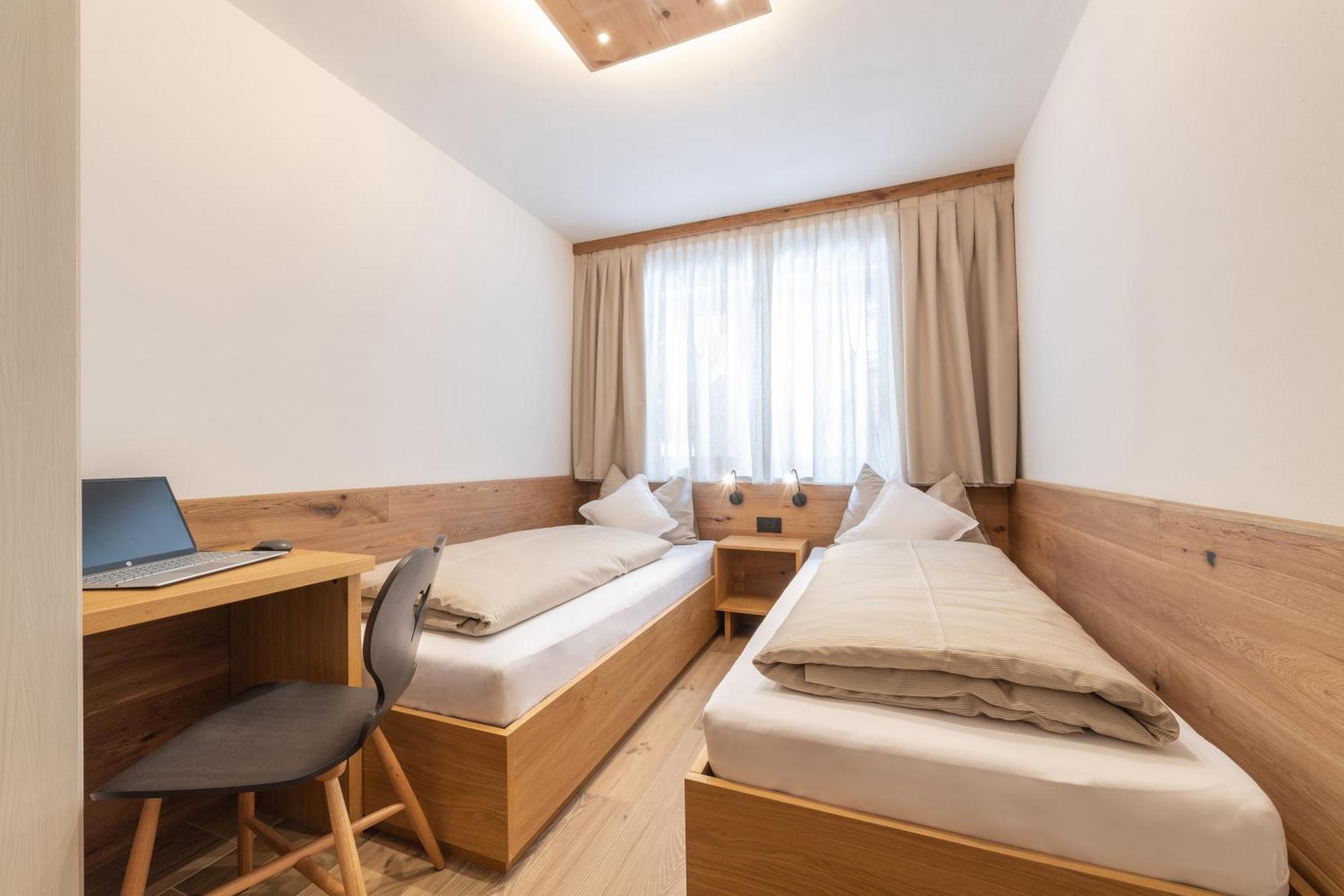 Aparthotel Ciasa Nene Franzl Badia  Exterior foto